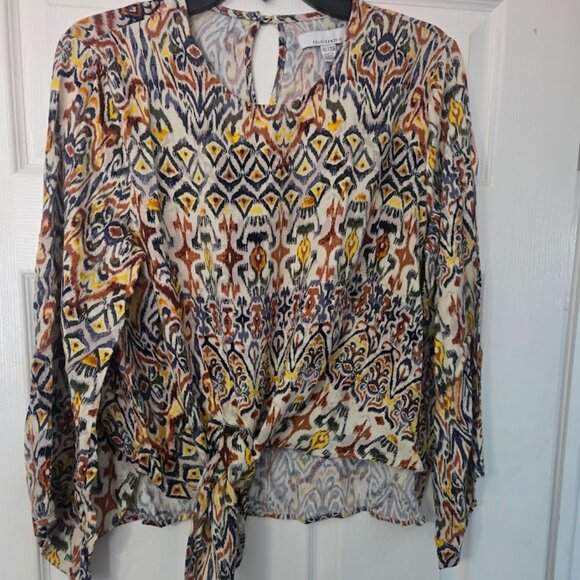 Fourteenth Place L/S boho‎ ikat pattern top with tie front and keyhole in… - Picture 1 of 6